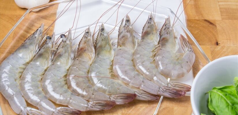 Cách bảo quản tôm trong tủ lạnh không bị đen