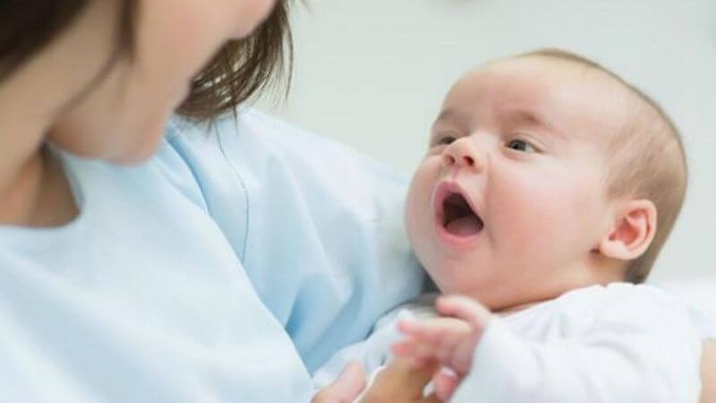 Mẹo giúp trẻ sơ sinh ngủ ngon vào ban đêm 