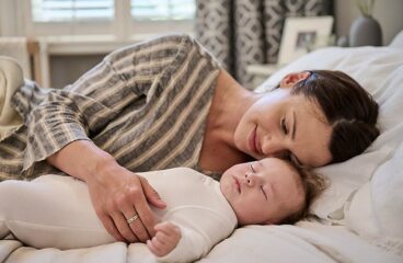 Mẹo giúp trẻ sơ sinh ngủ ngon vào ban đêm hiệu quả